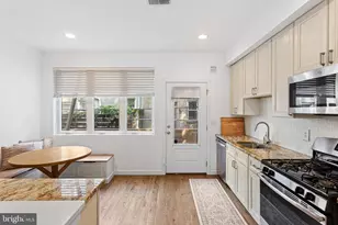 867 N Opal St, Philadelphia, PA 19130 - Photo 7