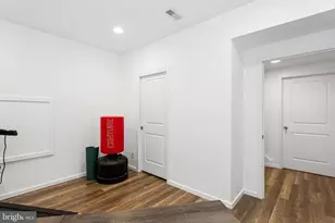 867 N Opal St, Philadelphia, PA 19130 - Photo 27