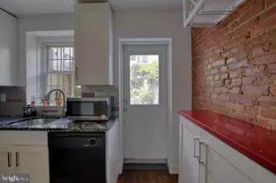 357 Reno St, Philadelphia, PA 19123 - Photo 3