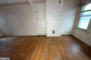 104 Ripka St, Philadelphia, PA 19127 - Photo 9