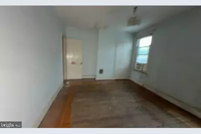 104 Ripka Street, Philadelphia, PA 19127 - Photo 7