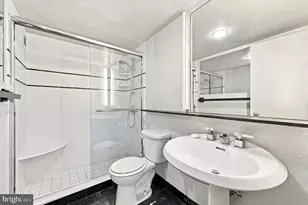 224 W Rittenhouse Square, Philadelphia, PA 19103 - Photo 31