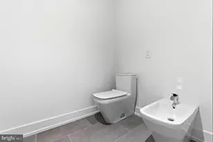 2108-10 Walnut St, Philadelphia, PA 19103 - Photo 21