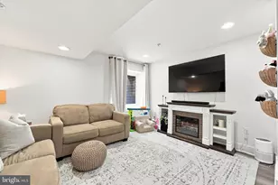 900 N 5th St, Philadelphia, PA 19123 - Photo 19