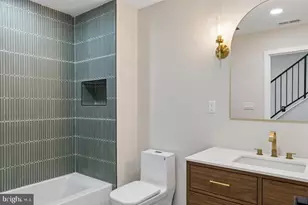 1437 S 8th St, Philadelphia, PA 19147 - Photo 25