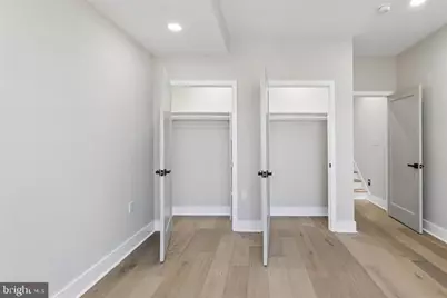 1437 S 8th Street, Philadelphia, PA 19147 - Photo 33