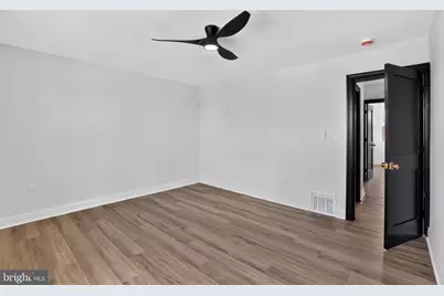8238 Fayette Street, Philadelphia, PA 19150 - Photo 17