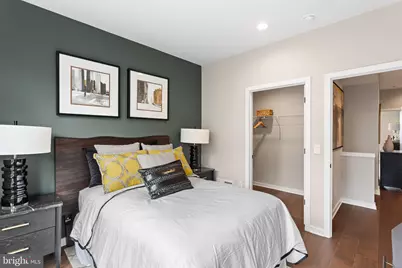 3031 Bridgeview Walk, Philadelphia, PA 19125 - Photo 15
