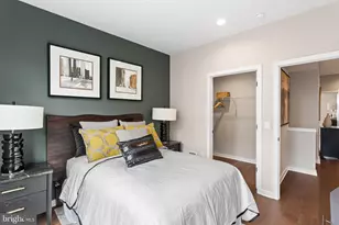 3031 Bridgeview walk, Philadelphia, PA 19125 - Photo 15