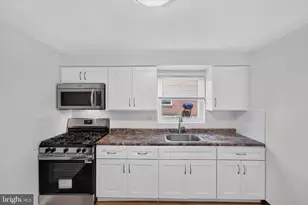 2261 Strahle St, Philadelphia, PA 19152 - Photo 3