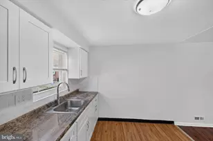 2261 Strahle St, Philadelphia, PA 19152 - Photo 9