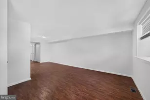2261 Strahle St, Philadelphia, PA 19152 - Photo 5