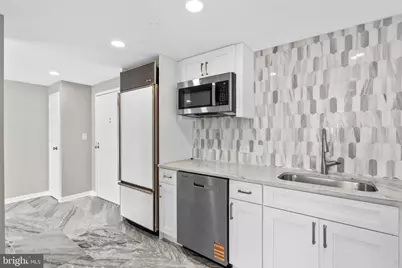 202 W Rittenhouse Square #1704, Philadelphia, PA 19103 - Photo 11