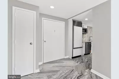 202 W Rittenhouse Square #1704, Philadelphia, PA 19103 - Photo 9