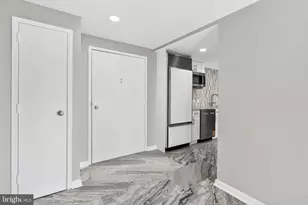 202 W Rittenhouse Square, Philadelphia, PA 19103 - Photo 9