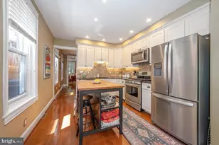 825 N 25th St, Philadelphia, PA 19130 - Photo 11