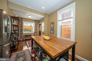 825 N 25th St, Philadelphia, PA 19130 - Photo 13