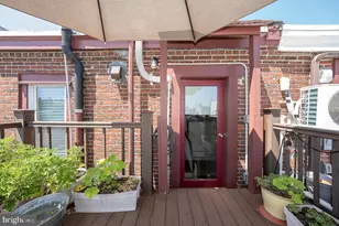 825 N 25th St, Philadelphia, PA 19130 - Photo 37