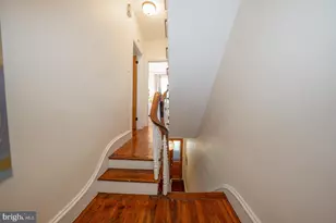 825 N 25th St, Philadelphia, PA 19130 - Photo 23