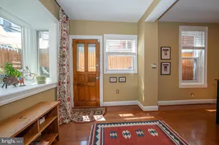 825 N 25th St, Philadelphia, PA 19130 - Photo 19