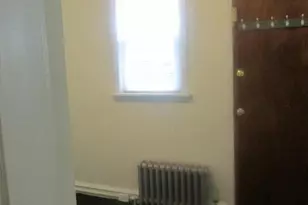 1745 S 16th St, Philadelphia, PA 19145 - Photo 5