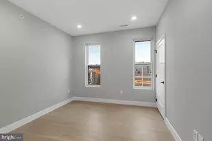 1343 Fitzwater St, Philadelphia, PA 19147 - Photo 7