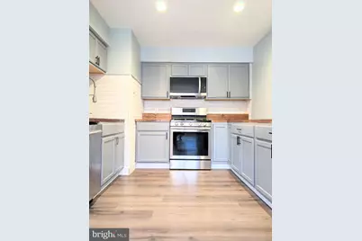 3746 S Hereford Lane, Philadelphia, PA 19114 - Photo 5