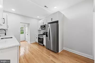 1425 N Edgewood St, Philadelphia, PA 19151 - Photo 9