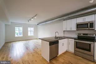 224 Church St, Philadelphia, PA 19106 - Photo 7