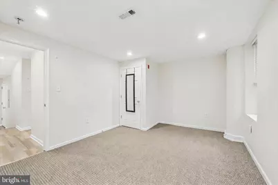 33 S 19th Street #2, Philadelphia, PA 19103 - Photo 13