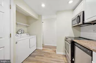 33 S 19th St, Philadelphia, PA 19103 - Photo 11