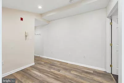33 S 19th Street #2, Philadelphia, PA 19103 - Photo 3