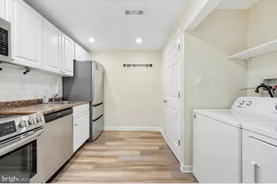 33 S 19th Street #2, Philadelphia, PA 19103 - Photo 9