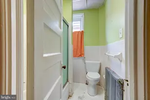 231 E Sydney St, Philadelphia, PA 19119 - Photo 17