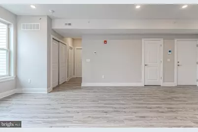 2162 E Norris Street #303, Philadelphia, PA 19125 - Photo 9