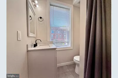 255 S 44th #3, Philadelphia, PA 19104 - Photo 7