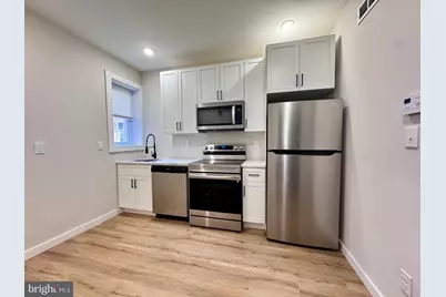 255 S 44th #3, Philadelphia, PA 19104 - Photo 3