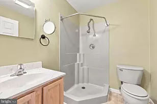 3528 Edgemont St, Philadelphia, PA 19134 - Photo 13