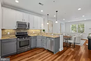 767 S Cleveland St, Philadelphia, PA 19146 - Photo 15