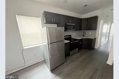 1135 W Venango Street, Philadelphia, PA 19140 - Photo 9