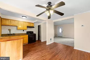 2546 S 68th St, Philadelphia, PA 19142 - Photo 7