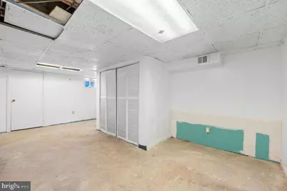2546 S 68th Street, Philadelphia, PA 19142 - Photo 21