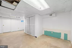 2546 S 68th St, Philadelphia, PA 19142 - Photo 21