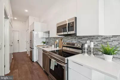 813 N Broad Street #UNIT 414, Philadelphia, PA 19123 - Photo 17