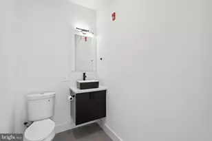528 W Berks St, Philadelphia, PA 19122 - Photo 5