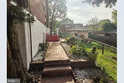 210 Lockart Lane, Philadelphia, PA 19116 - Photo 3