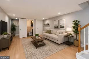 1403 S 20th St, Philadelphia, PA 19146 - Photo 11