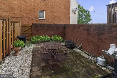 1 Queen St #10, Philadelphia, PA 19147 - Photo 23