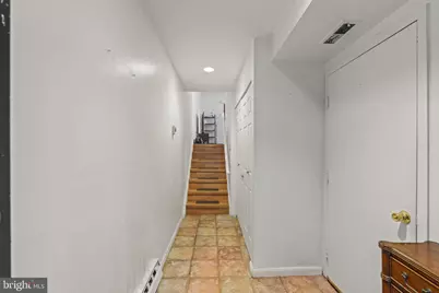 1 Queen St #10, Philadelphia, PA 19147 - Photo 17