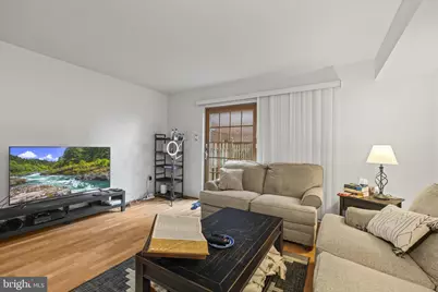 1 Queen St #10, Philadelphia, PA 19147 - Photo 1
